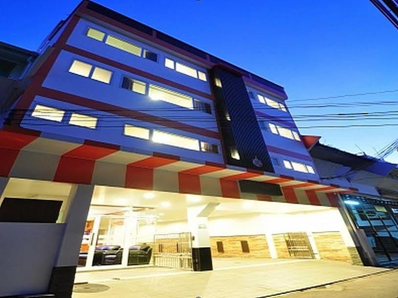 Hotel Skyy Residencia Bangkok Exterior foto
